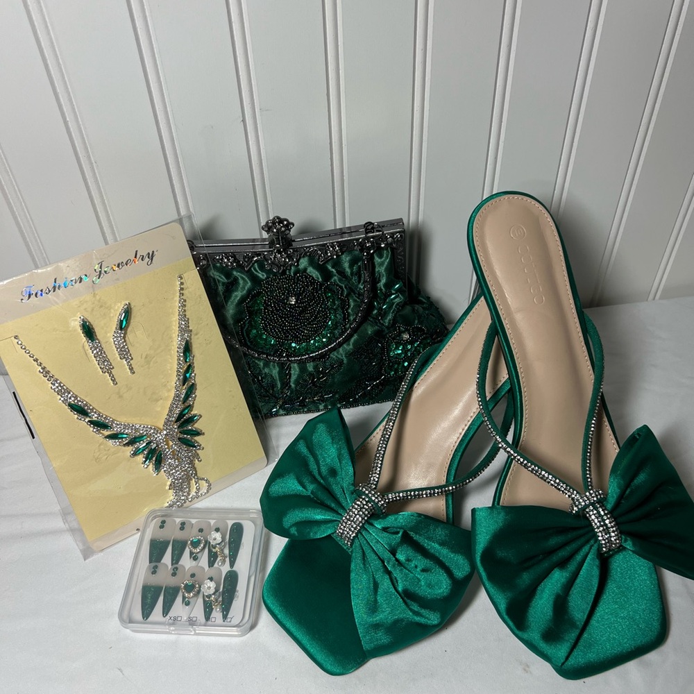 Elegant Green Satin Heels with Bow